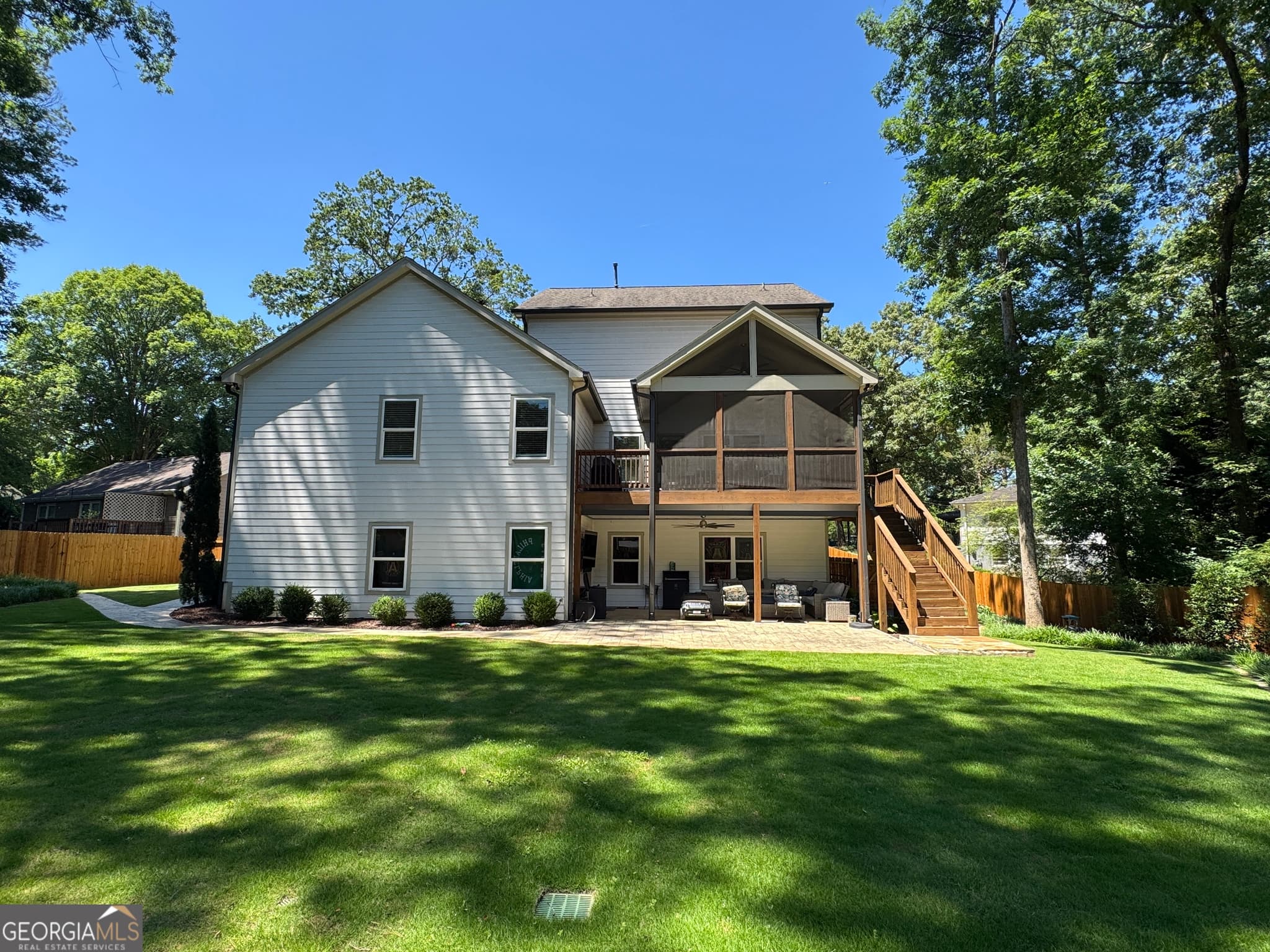 5 bedroom, 3 bathroom, 3,300 sq ft single family residence for rent at 859A East Avenue A, Scottdale, GA 30079 for $4,875 a month — photo 2