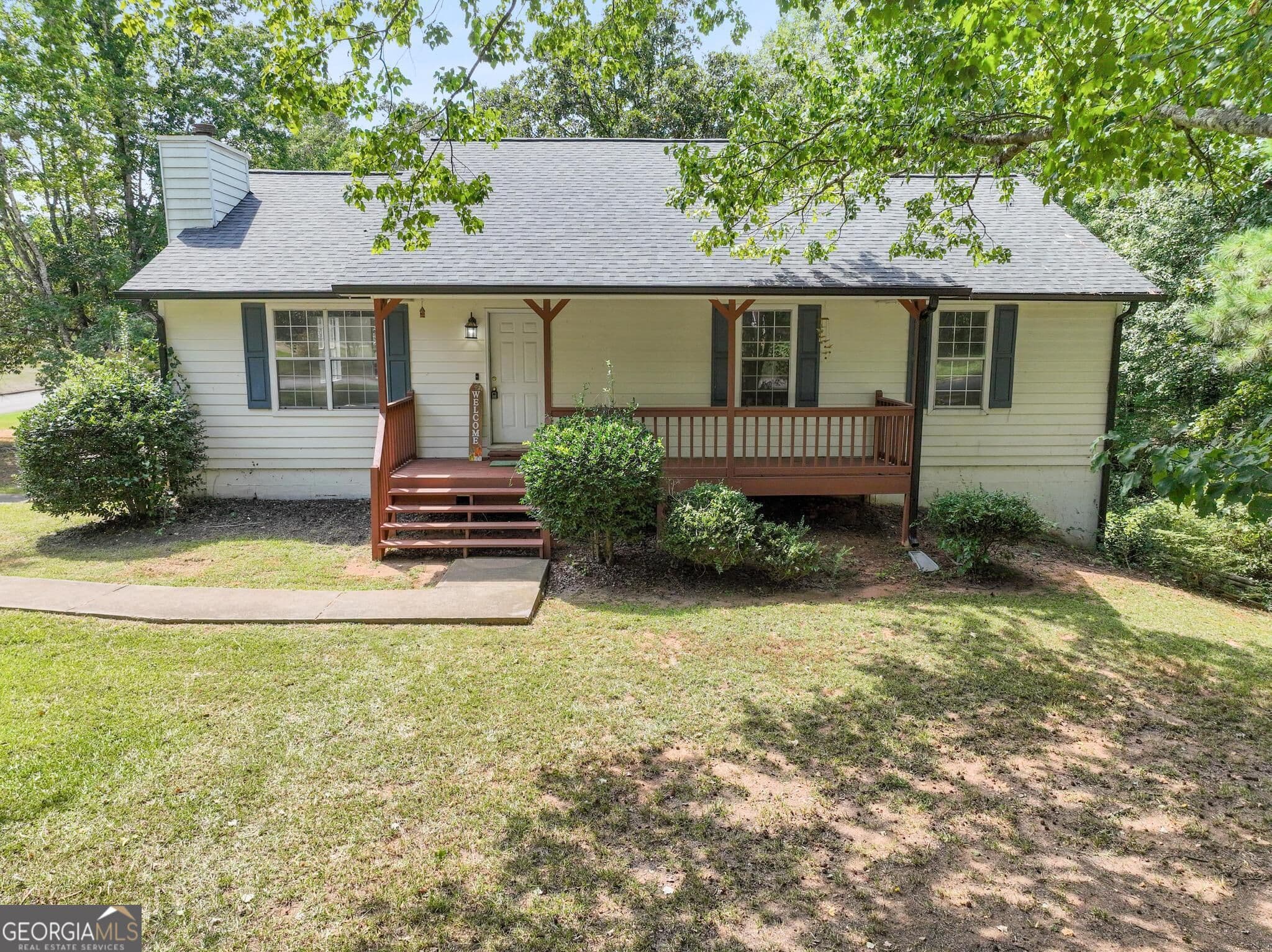 3 bedroom, 2 bathroom, 1,440 sq ft single family residence for sale at 45 Boxwood Court, Mcdonough, GA 30252 — photo 4