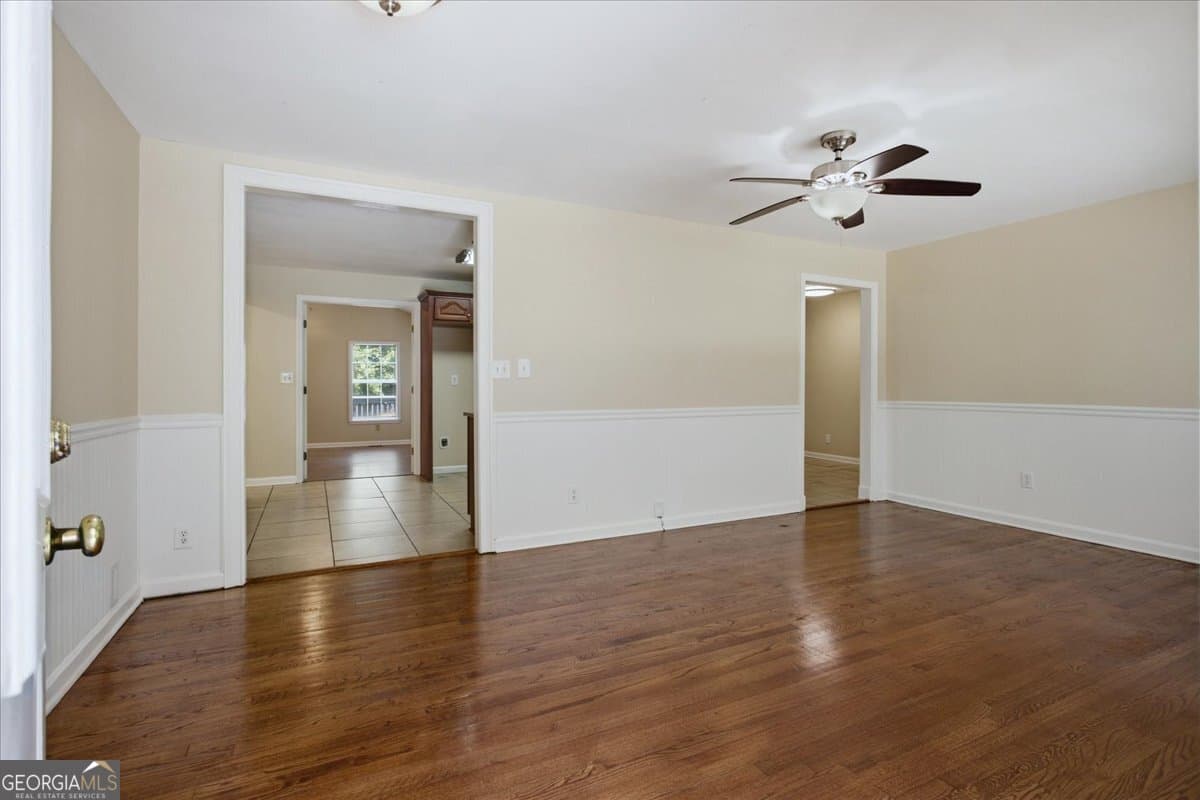 4 bedroom, 3 bathroom, 2,542 sq ft single family residence for sale at 480 Forest Oak Drive, Stockbridge, GA 30281 — photo 7