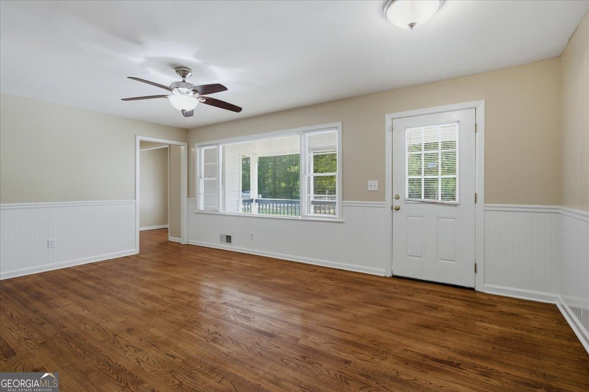 4 bedroom, 3 bathroom, 2,542 sq ft single family residence for sale at 480 Forest Oak Drive, Stockbridge, GA 30281 — photo 8