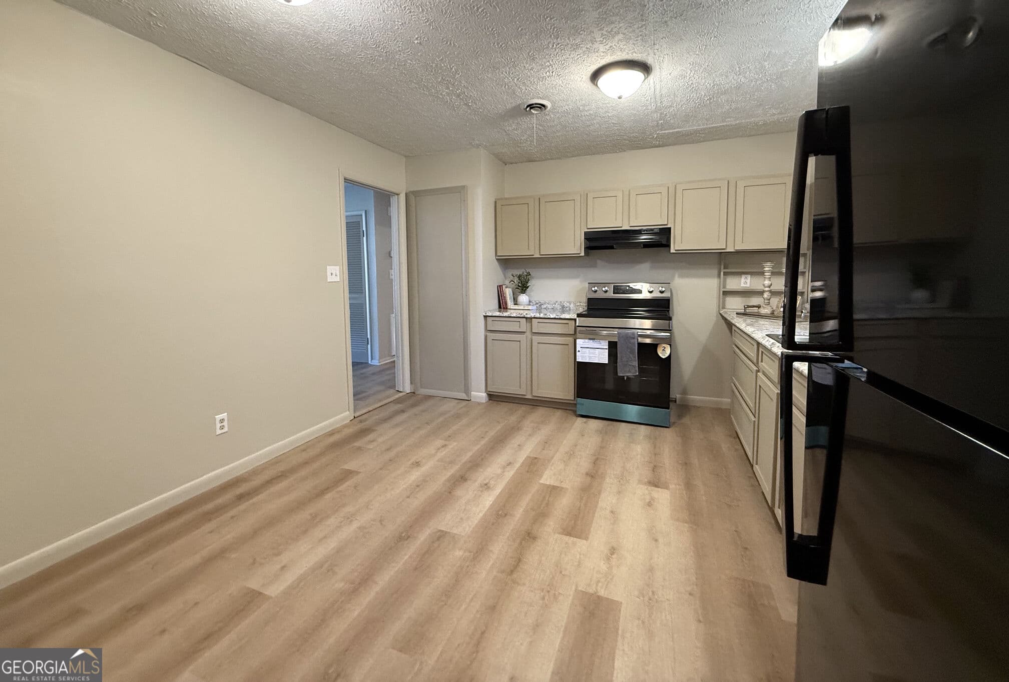3 bedroom, 1.5 bathroom, 1,188 sq ft single family residence for sale at 1056 Green Meadow Drive, Madison, GA 30650 — photo 7