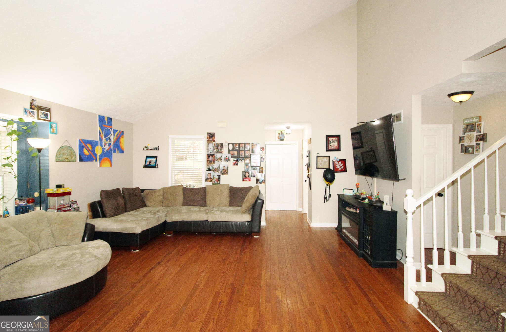 3 bedroom, 2.5 bathroom, 3,314 sq ft single family residence for sale at 6143 Belle Meade Drive, Villa Rica, GA 30180 — photo 9