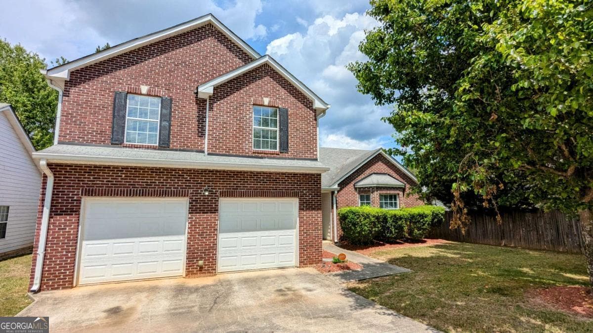3 bedroom, 2.5 bathroom, 2,162 sq ft single family residence sold at 1780 Spring Hill Cove, Lithonia, GA 30058