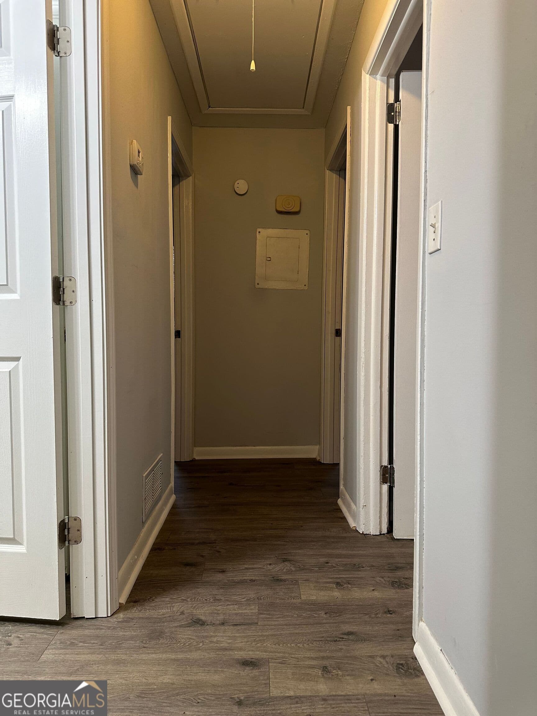 3 bedroom, 2 bathroom, 1,176 sq ft single family residence for rent at 4522 Ridge Drive, Forest Park, GA 30297 for $1,350 a month — photo 6