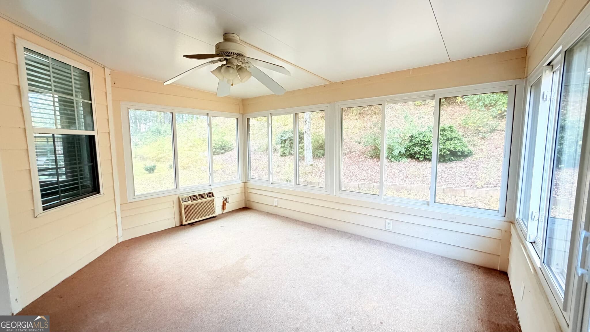 5 bedroom, 3 bathroom, 2,339 sq ft single family residence for sale at 1185 Martins Down Drive, Lawrenceville, GA 30045 — photo 10