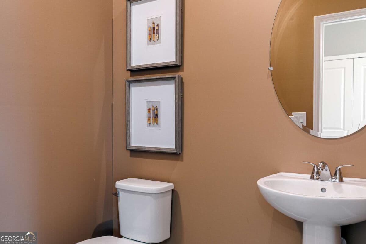 3 bedroom, 3.5 bathroom single family residence for sale at 1031 Bullpen Bluffs Court, Lawrenceville, GA 30043 — photo 5