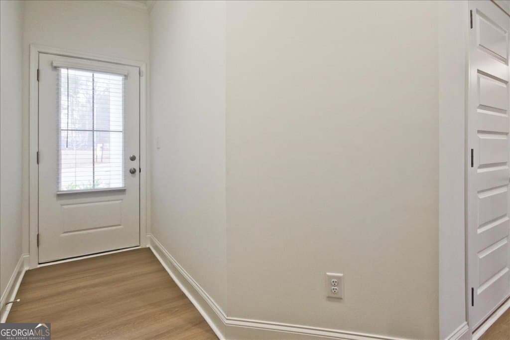3 bedroom, 2.5 bathroom, 1,912 sq ft townhouse for sale at 885 Counterpoint Drive LOT 12, Decatur, GA 30032 — photo 4