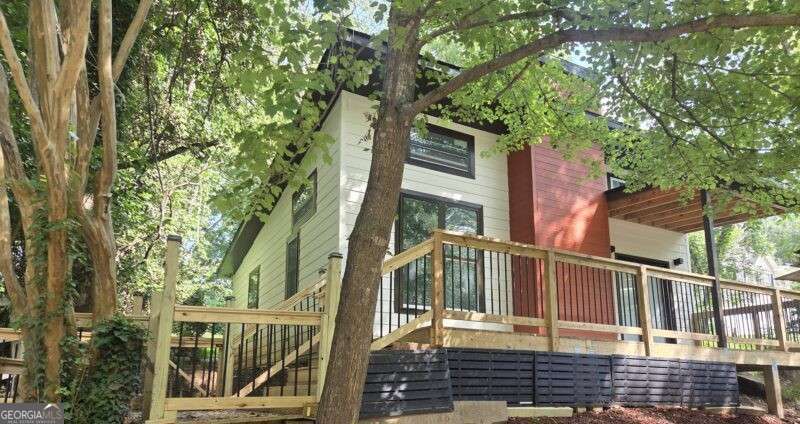 2 bedroom, 1 bathroom, 696 sq ft single family residence for rent at 5634 Simpson Avenue, Union City, GA 30291 for $1,750 a month