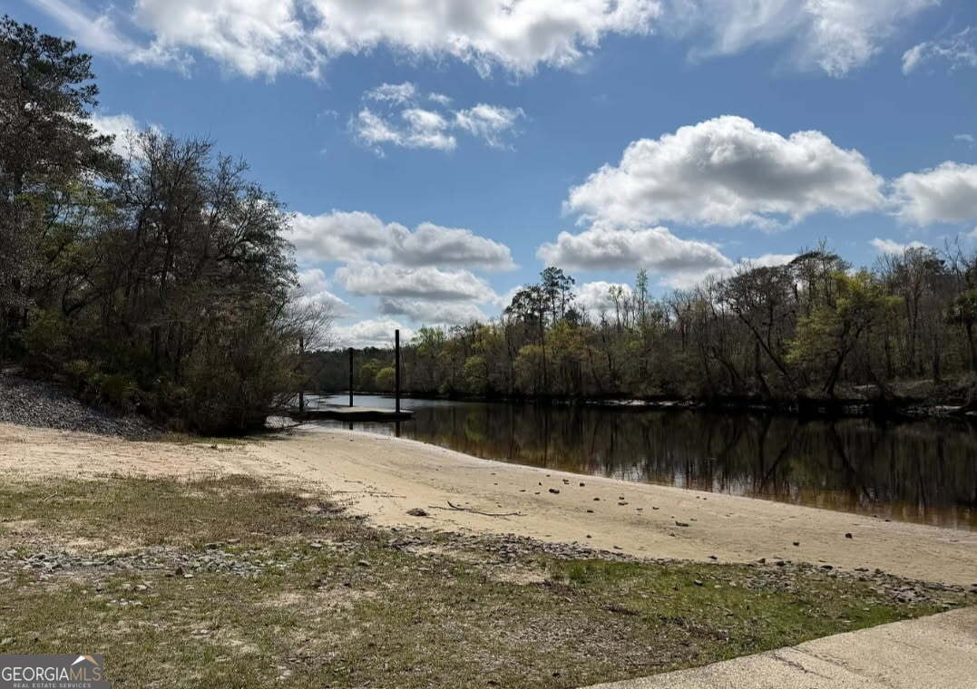 residential lot for sale at 415 Lake Deborah Drive, Folkston, GA 31537 — photo 7