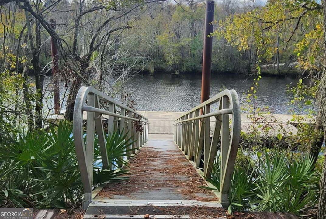 residential lot for sale at 415 Lake Deborah Drive, Folkston, GA 31537 — photo 5