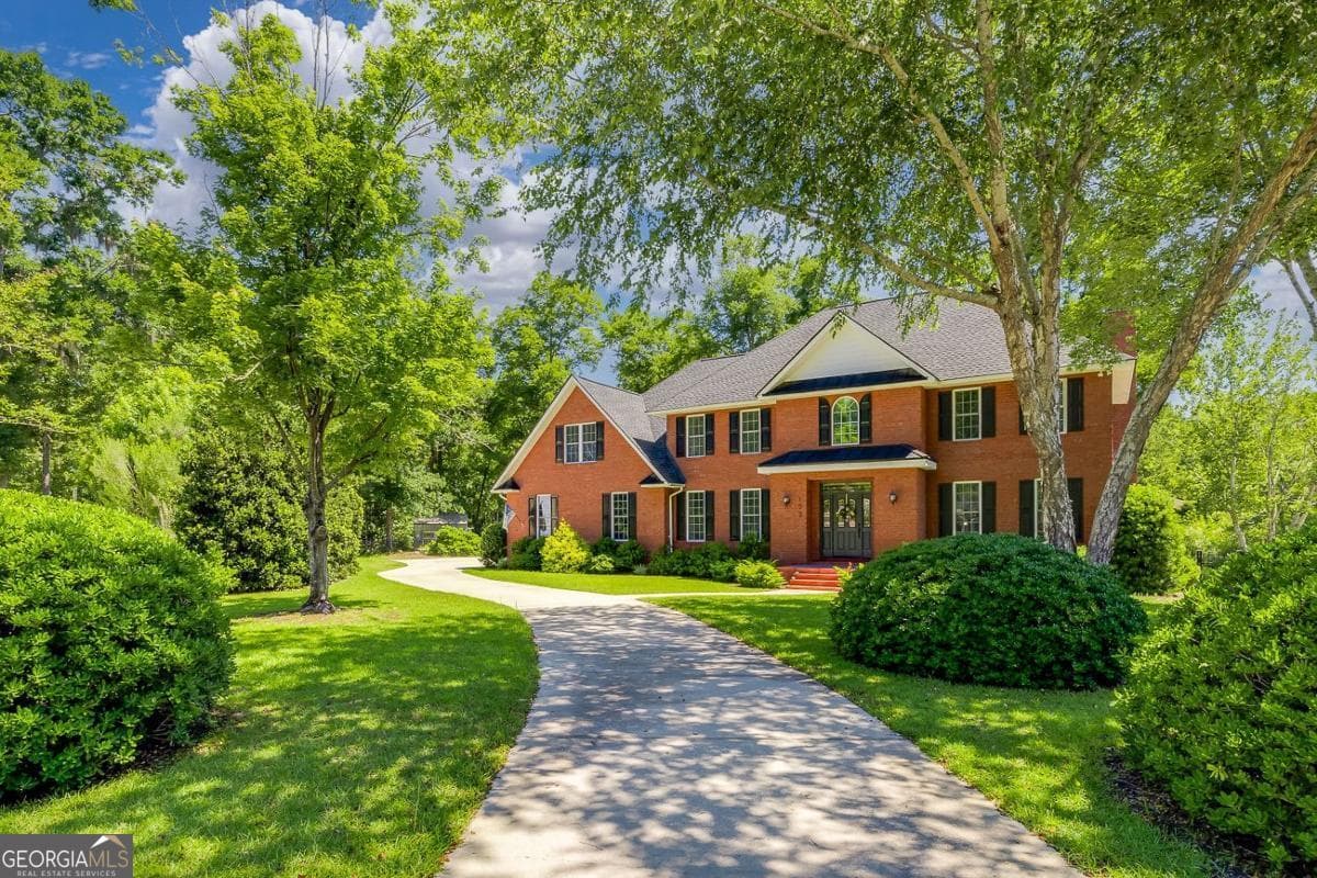 4 bedroom, 3.5 bathroom, 3,804 sq ft single family residence for sale at 152 Cambridge Drive, Rincon, GA 31326 — photo 4