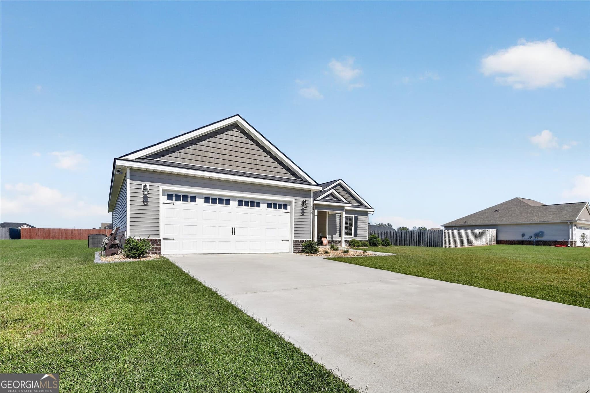4 bedroom, 2 bathroom, 2,014 sq ft single family residence for sale at 516 Doyle Lane, Statesboro, GA 30458 — photo 3