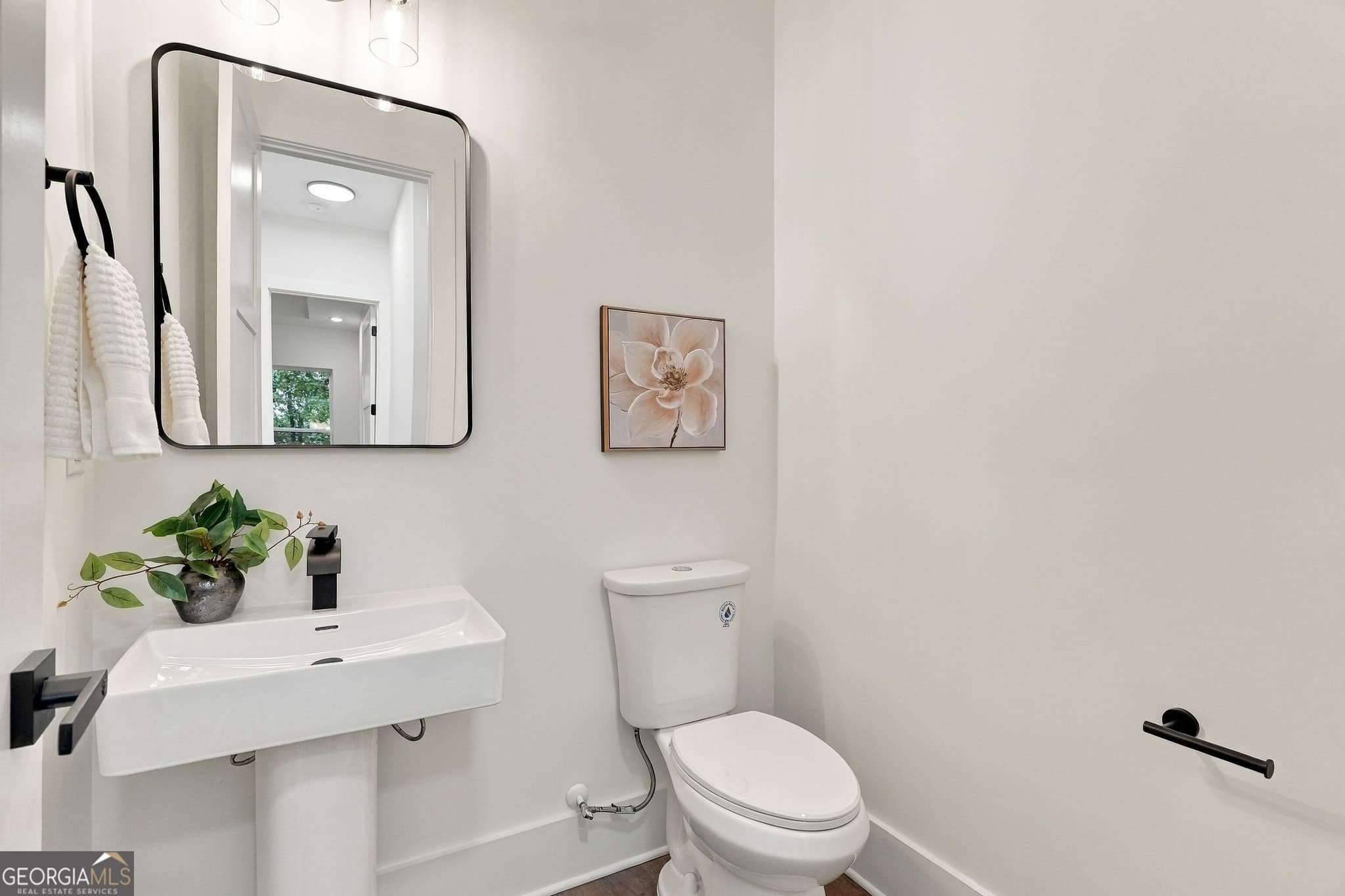 4 bedroom, 3.5 bathroom, 3,175 sq ft single family residence for sale at 20 Falcon Circle, Jasper, GA 30143 — photo 8
