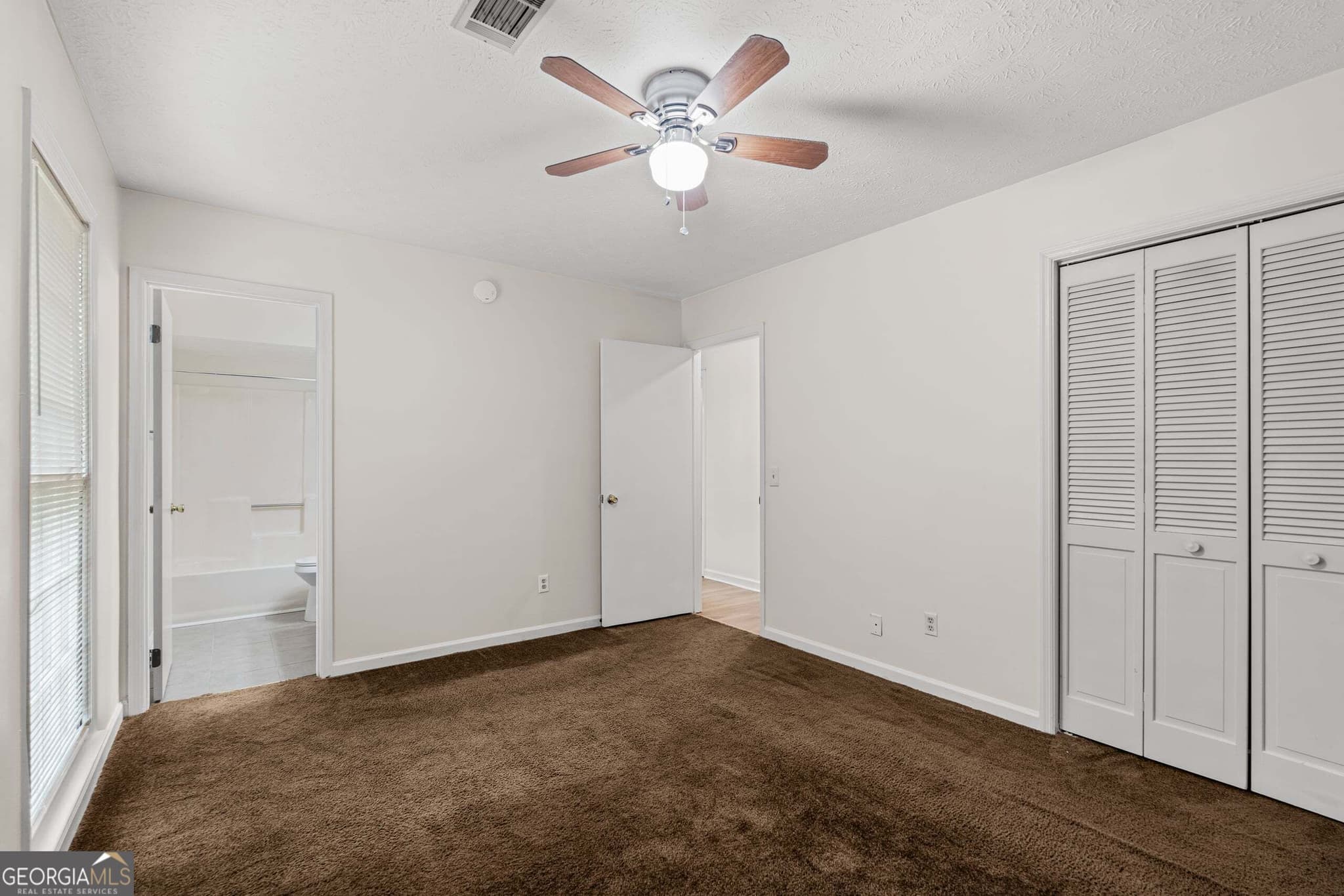 3 bedroom, 2 bathroom, 1,346 sq ft single family residence for sale at 5453 Cranston Drive, Columbus, GA 31907 — photo 8