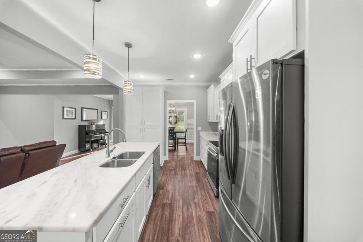 5 bedroom, 3.5 bathroom, 3,037 sq ft single family residence for sale at 500 Mock Street, Sylvania, GA 30467 — photo 9