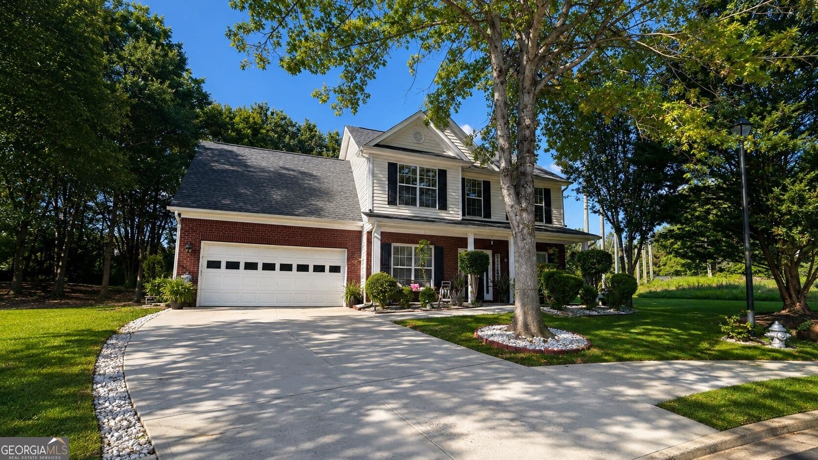 4 bedroom, 2.5 bathroom, 2,196 sq ft single family residence for sale at 307 Carlton Chase Court, Dacula, GA 30019