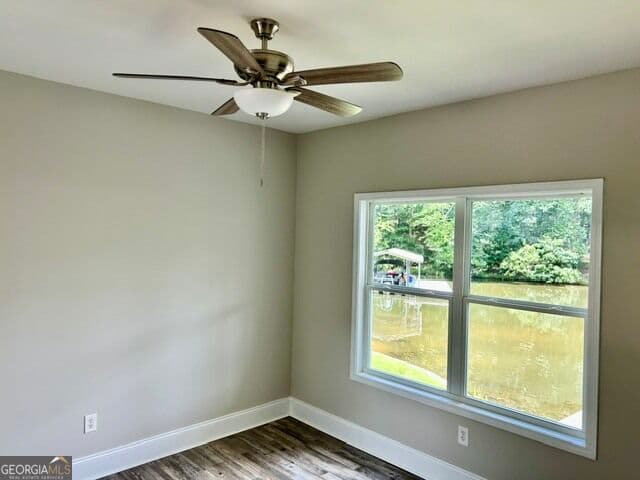 2 bedroom, 2 bathroom, 1,375 sq ft single family residence for sale at 142 Mabry Road, Jackson, GA 30233 — photo 7