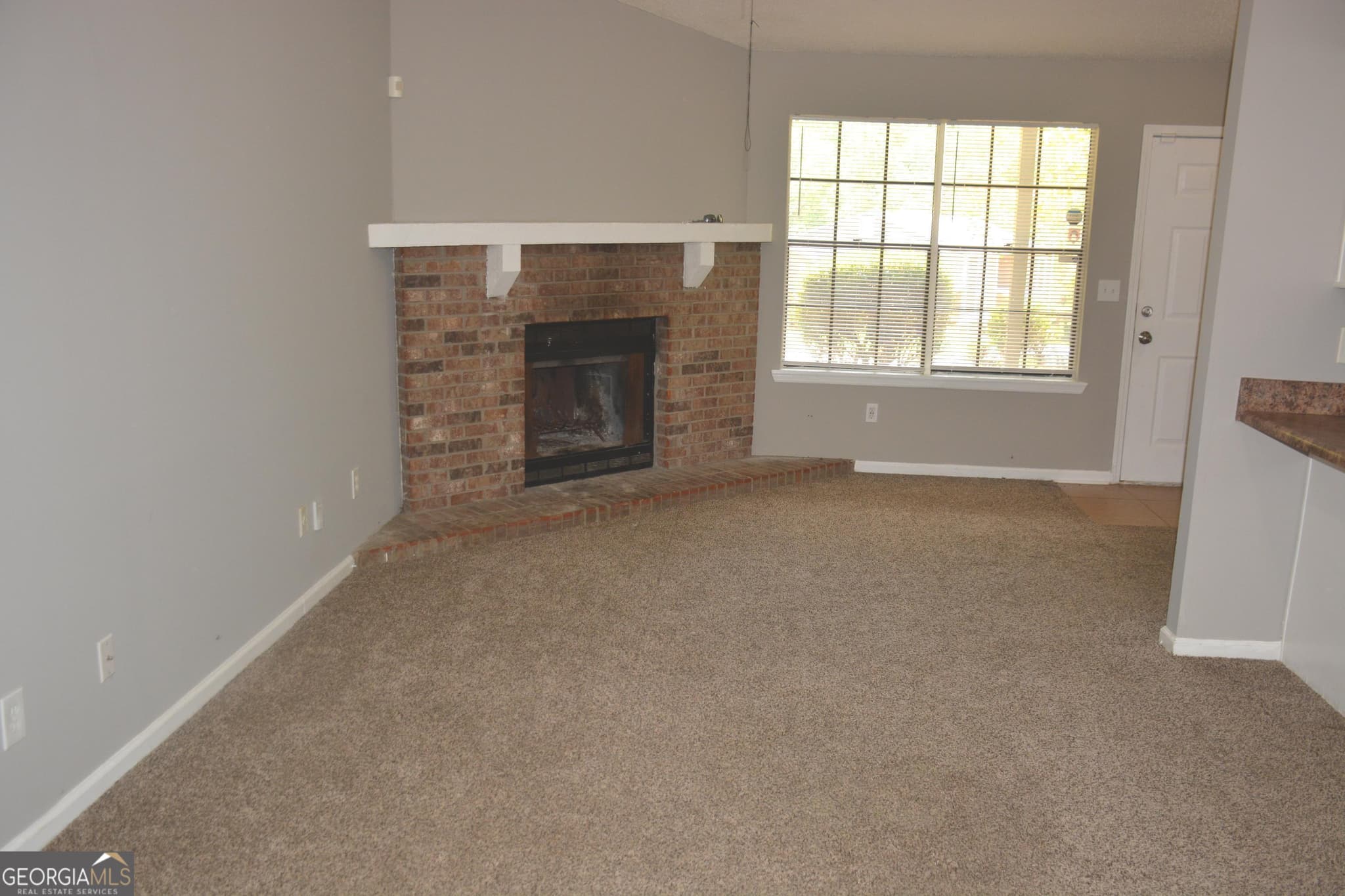 3 bedroom, 2 bathroom, 1,222 sq ft single family residence for rent at 4952 Isle Royal Court, Stone Mountain, GA 30088 for $1,650 a month — photo 2