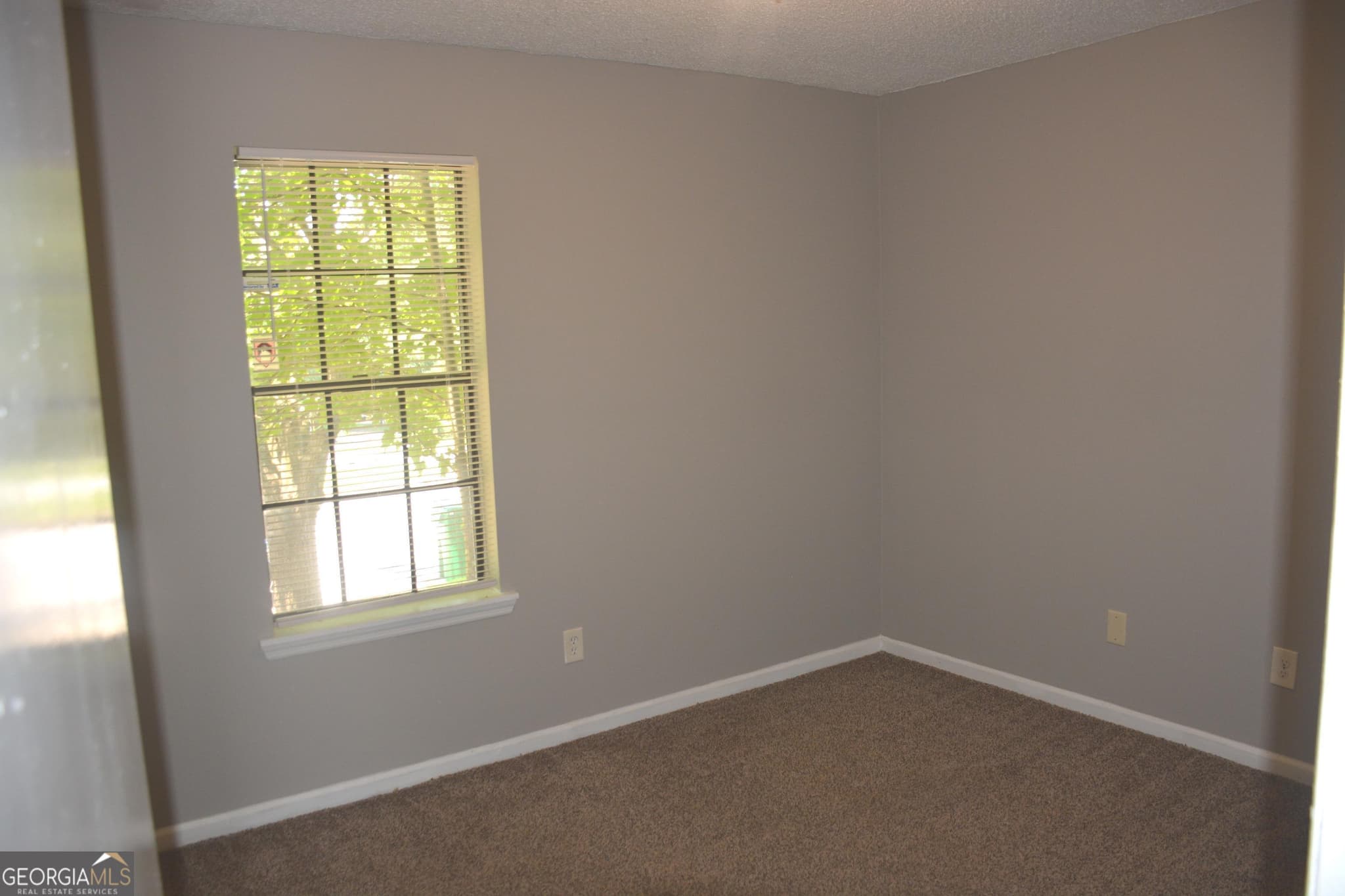 3 bedroom, 2 bathroom, 1,222 sq ft single family residence for rent at 4952 Isle Royal Court, Stone Mountain, GA 30088 for $1,650 a month — photo 7