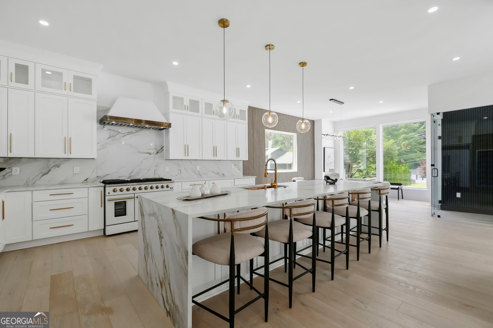 5 bedroom, 6.5 bathroom, 6,300 sq ft single family residence for sale at 1969 Clairmont Terrace, Atlanta, GA 30345 — photo 9