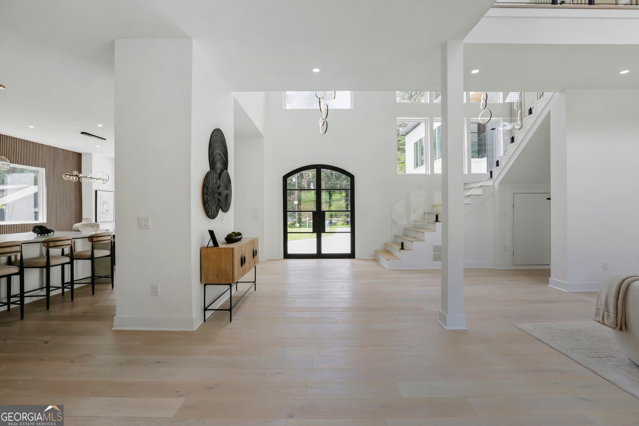 5 bedroom, 6.5 bathroom, 6,300 sq ft single family residence for sale at 1969 Clairmont Terrace, Atlanta, GA 30345 — photo 4