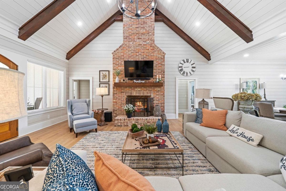 5 bedroom, 4 bathroom single family residence for sale at 110 S Cay Drive, Milledgeville, GA 31061 — photo 9