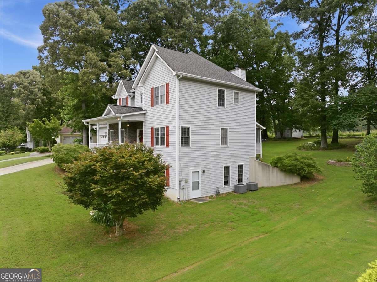 4 bedroom, 3.5 bathroom, 2,328 sq ft single family residence for sale at 172 Glenn Eagles Way, Hiram, GA 30141 — photo 6