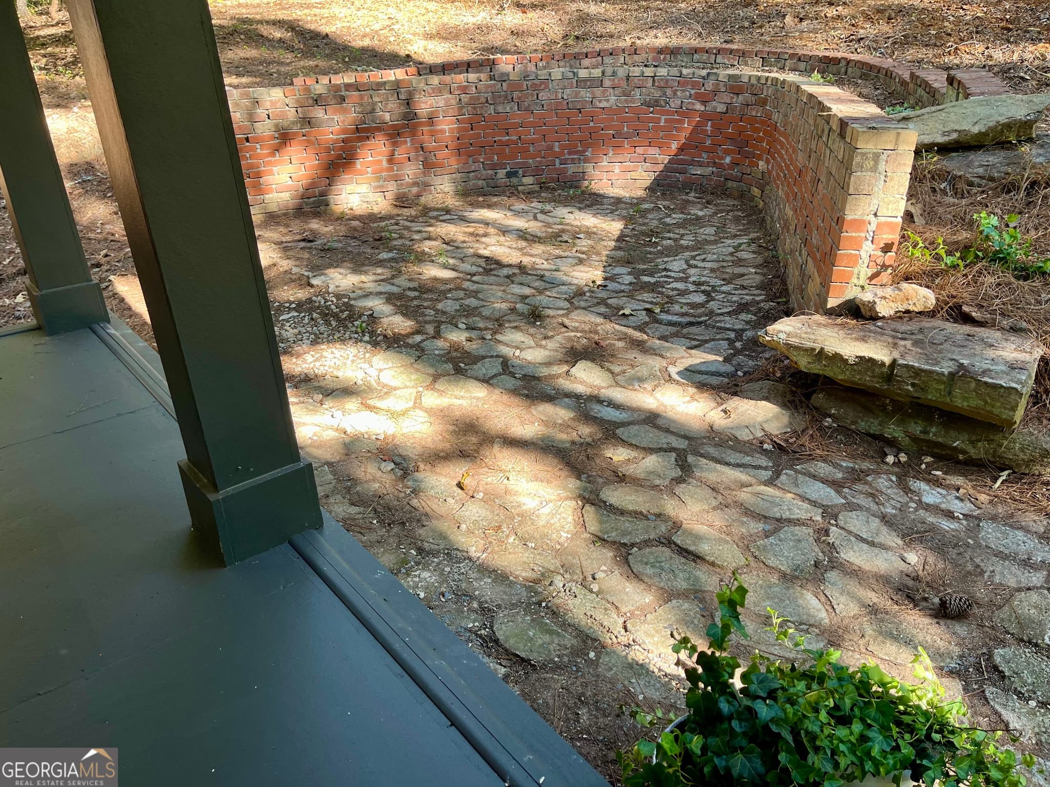 4 bedroom, 3.5 bathroom, 2,260 sq ft single family residence for sale at 2422 Williams Mill Road, Zebulon, GA 30295 — photo 9