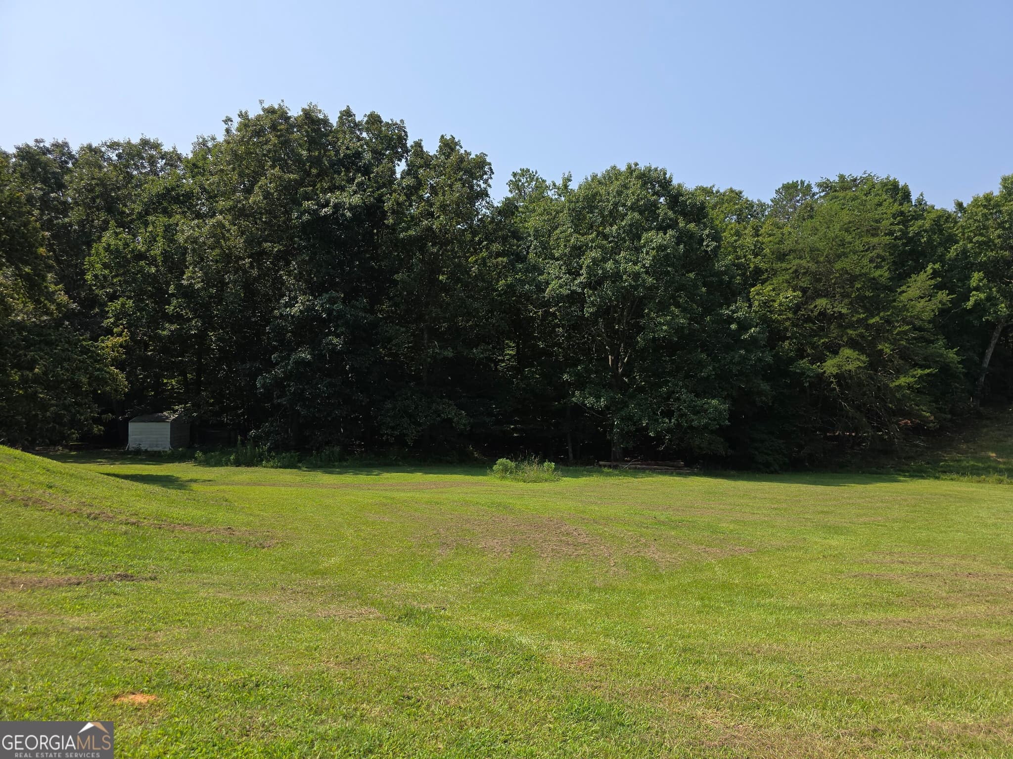 4 bedroom, 2 bathroom, 2,100 sq ft single family residence for sale at 4065 Vigo, Piedmont, AL 36272 — photo 3