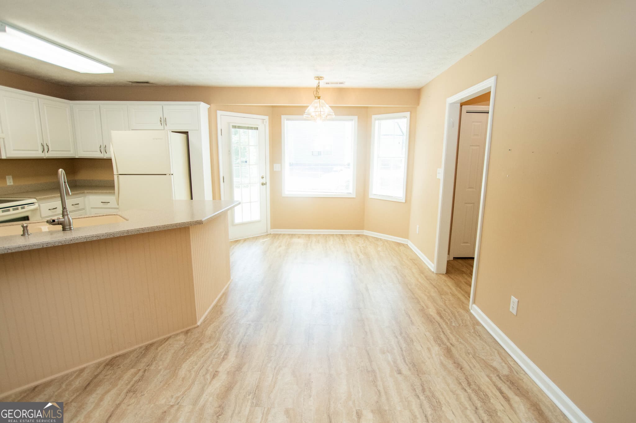 3 bedroom, 2 bathroom, 1,355 sq ft single family residence for sale at 487 Spring Street, Social Circle, GA 30025 — photo 10