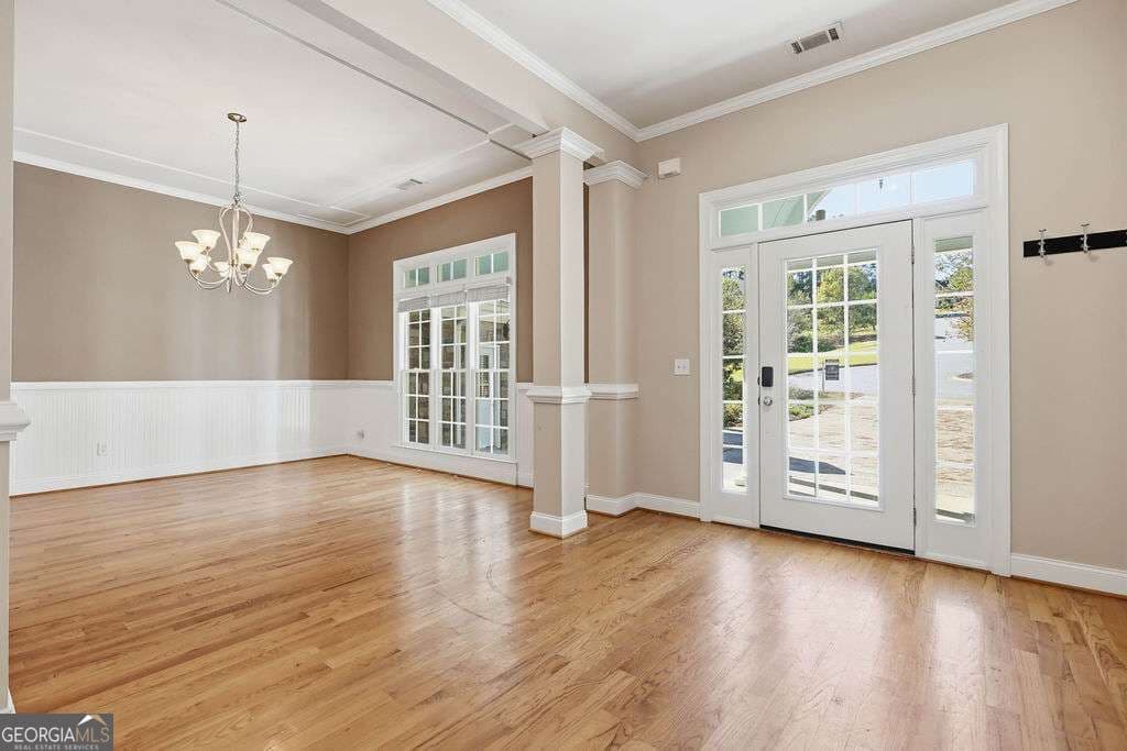 5 bedroom, 4.5 bathroom, 5,131 sq ft single family residence for sale at 1040 Pin Oak Court, Bishop, GA 30621 — photo 3