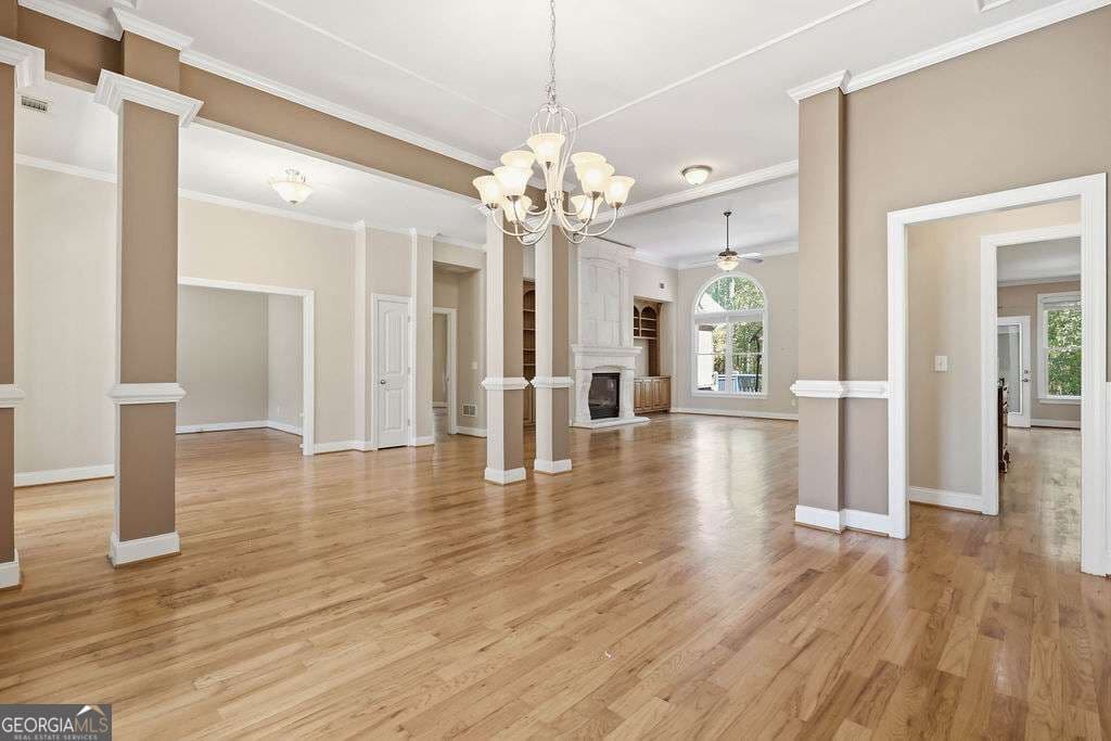 5 bedroom, 4.5 bathroom, 5,131 sq ft single family residence for sale at 1040 Pin Oak Court, Bishop, GA 30621 — photo 5