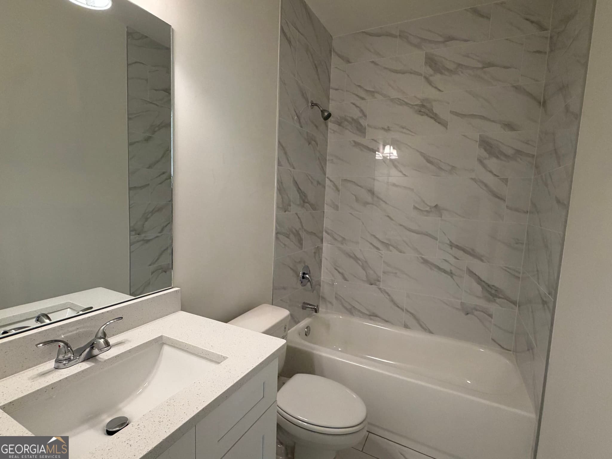 5 bedroom, 3 bathroom, 3,000 sq ft single family residence for rent at 5927 Creek Indian Drive, Sugar Hill, GA 30518 for $3,700 a month — photo 6