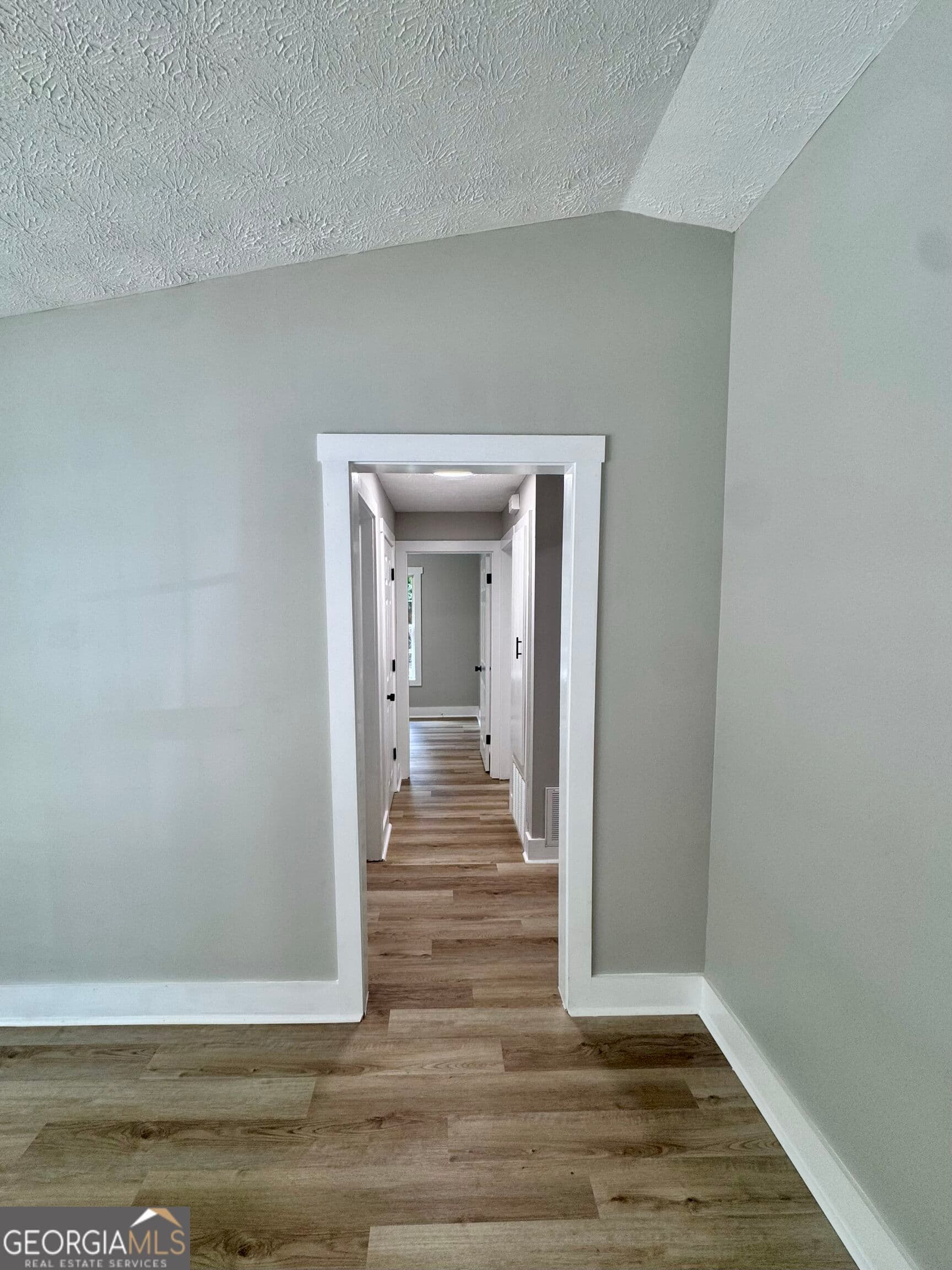 3 bedroom, 2.5 bathroom, 1,362 sq ft single family residence for sale at 855 Emerald Street, Columbus, GA 31904 — photo 7