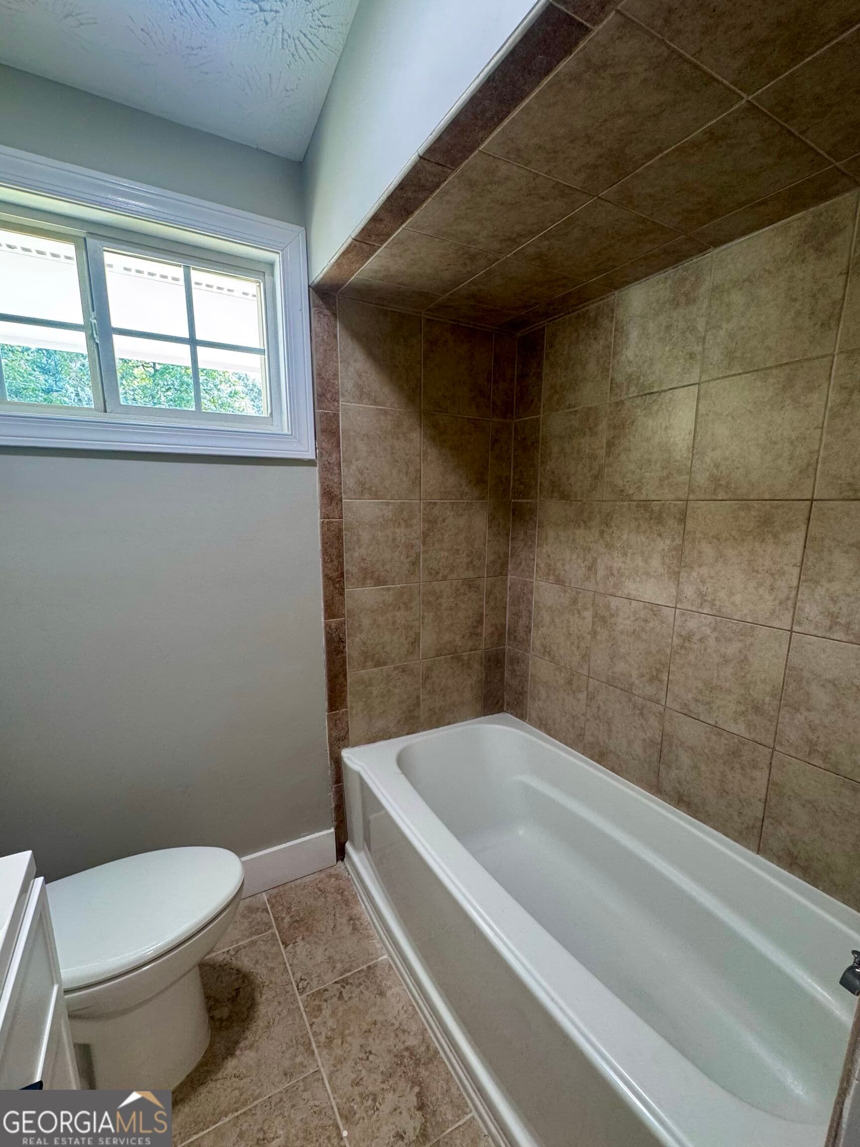 3 bedroom, 2.5 bathroom, 1,362 sq ft single family residence for sale at 855 Emerald Street, Columbus, GA 31904 — photo 9