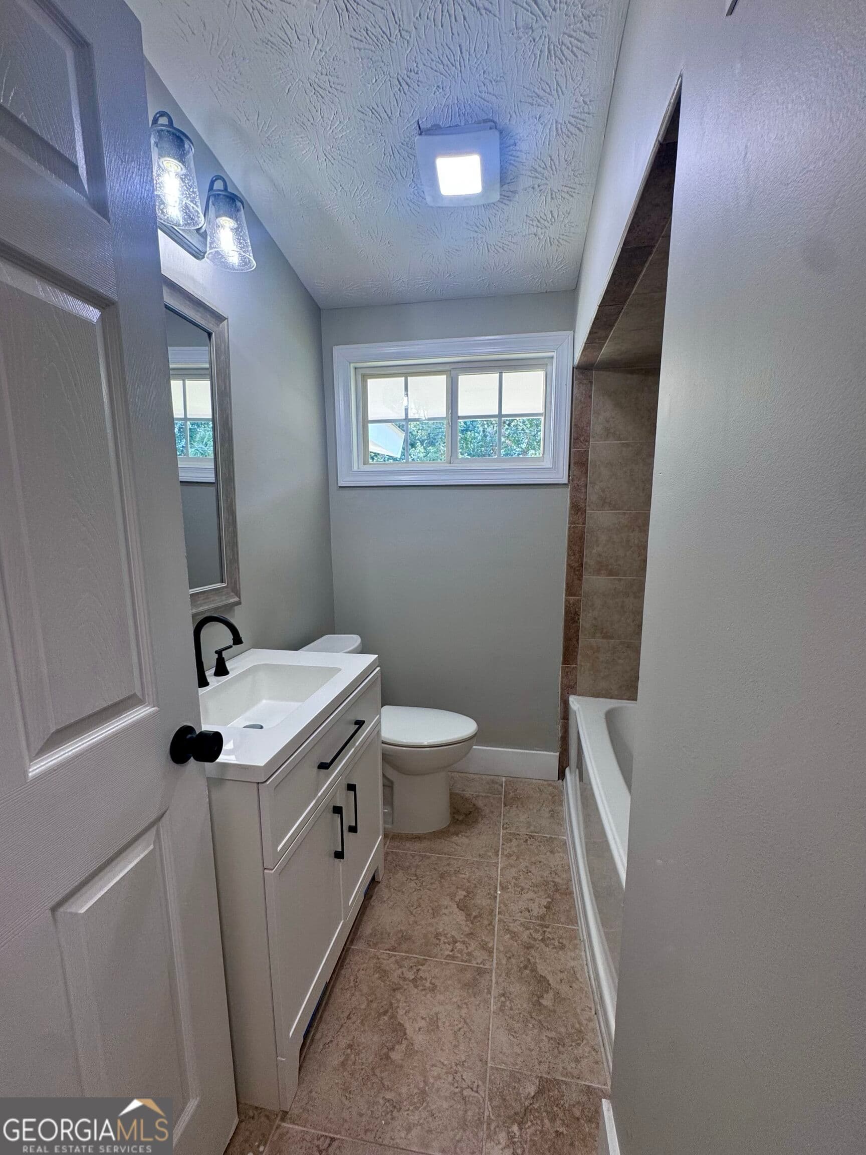 3 bedroom, 2.5 bathroom, 1,362 sq ft single family residence for sale at 855 Emerald Street, Columbus, GA 31904 — photo 8