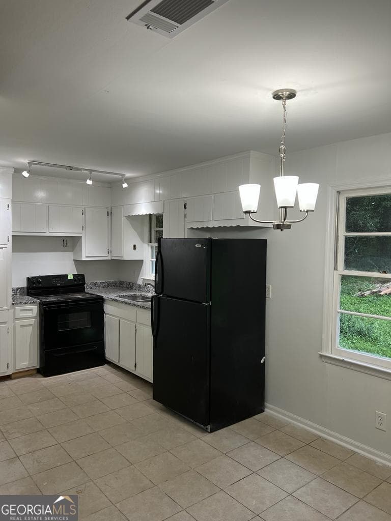 multi family for sale at 2581 Oak Circle, Ellenwood, GA 30294 — photo 4