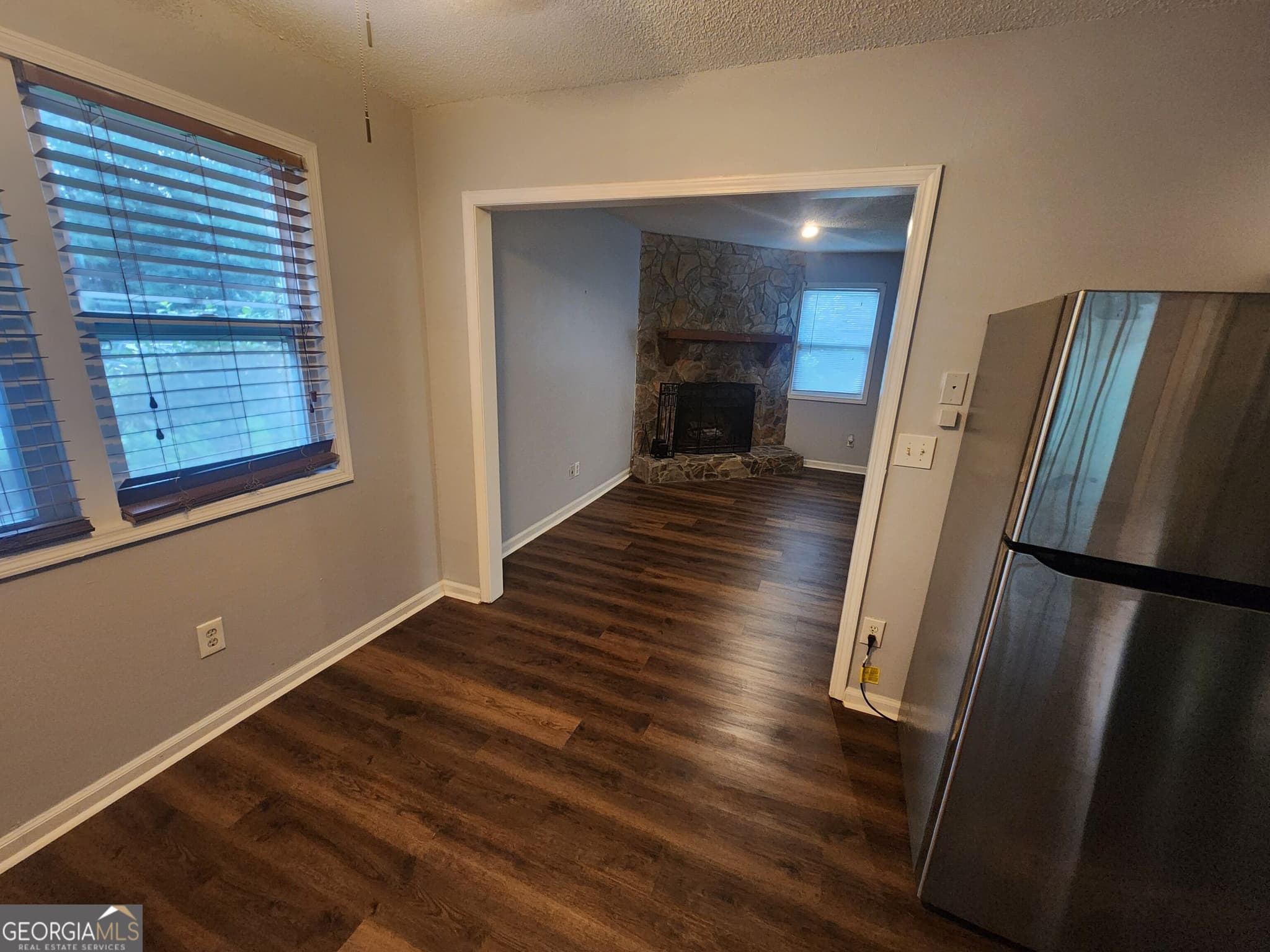 3 bedroom, 1.5 bathroom, 2,016 sq ft duplex for rent at 4002 Hawthorne Circle A, Smyrna, GA 30080 for $1,675 a month — photo 6