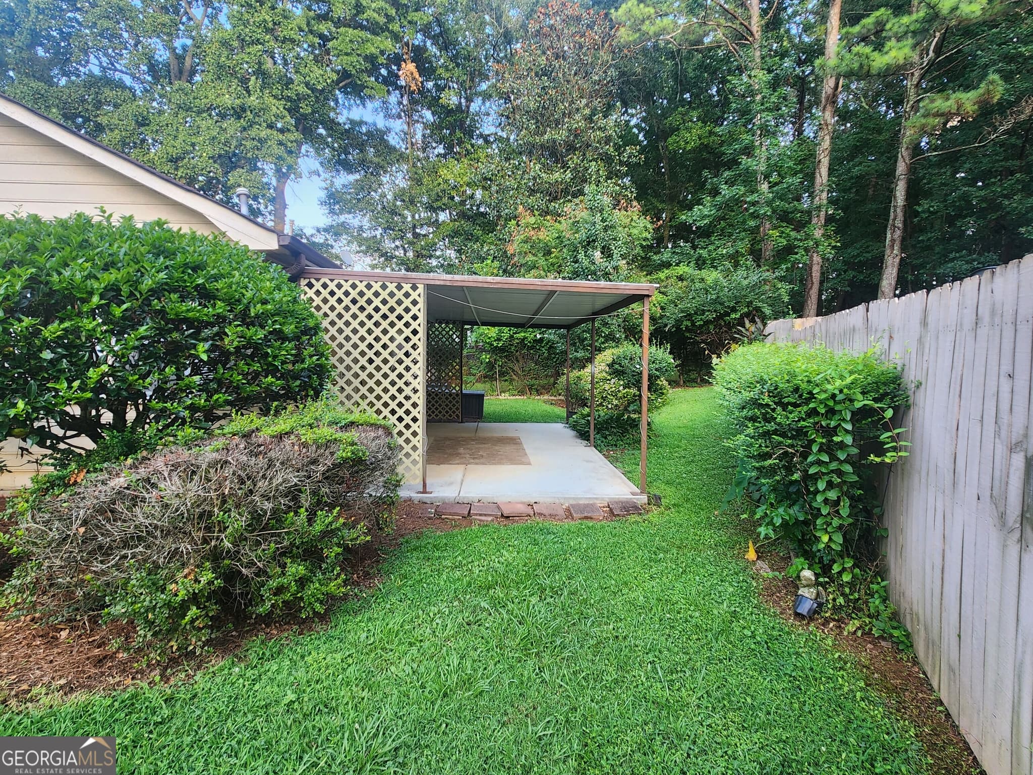 3 bedroom, 1.5 bathroom, 2,016 sq ft duplex for rent at 4002 Hawthorne Circle A, Smyrna, GA 30080 for $1,675 a month — photo 3