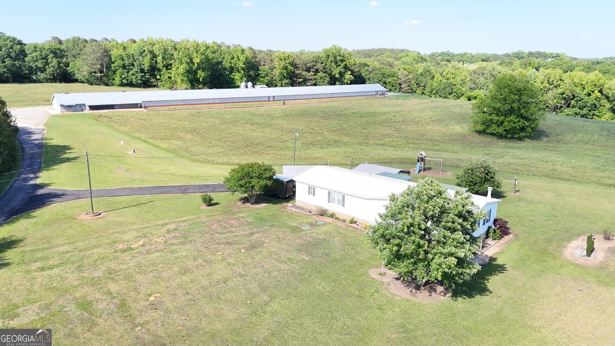 3 bedroom, 2 bathroom, 1,836 sq ft manufactured home,single family residence sold at 2479 Tex Smith Drive, Elberton, GA 30635