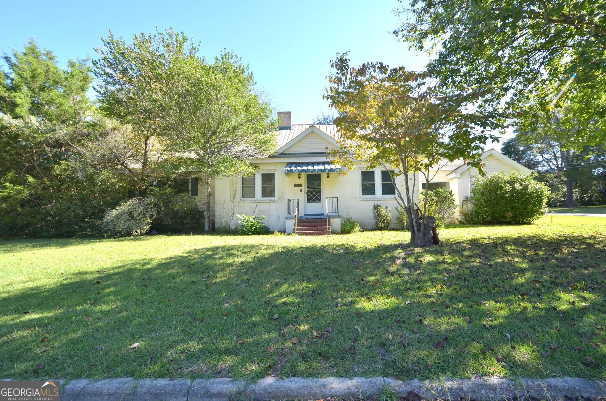 4 bedroom, 2.5 bathroom, 2,343 sq ft single family residence for sale at 5408 Park Street, Eastman, GA 31023