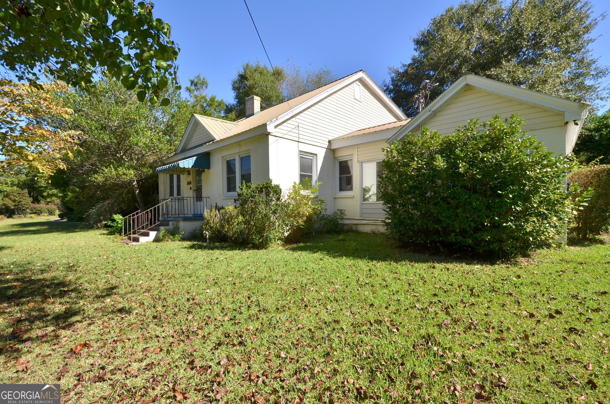 4 bedroom, 2.5 bathroom, 2,343 sq ft single family residence for sale at 5408 Park Street, Eastman, GA 31023 — photo 5