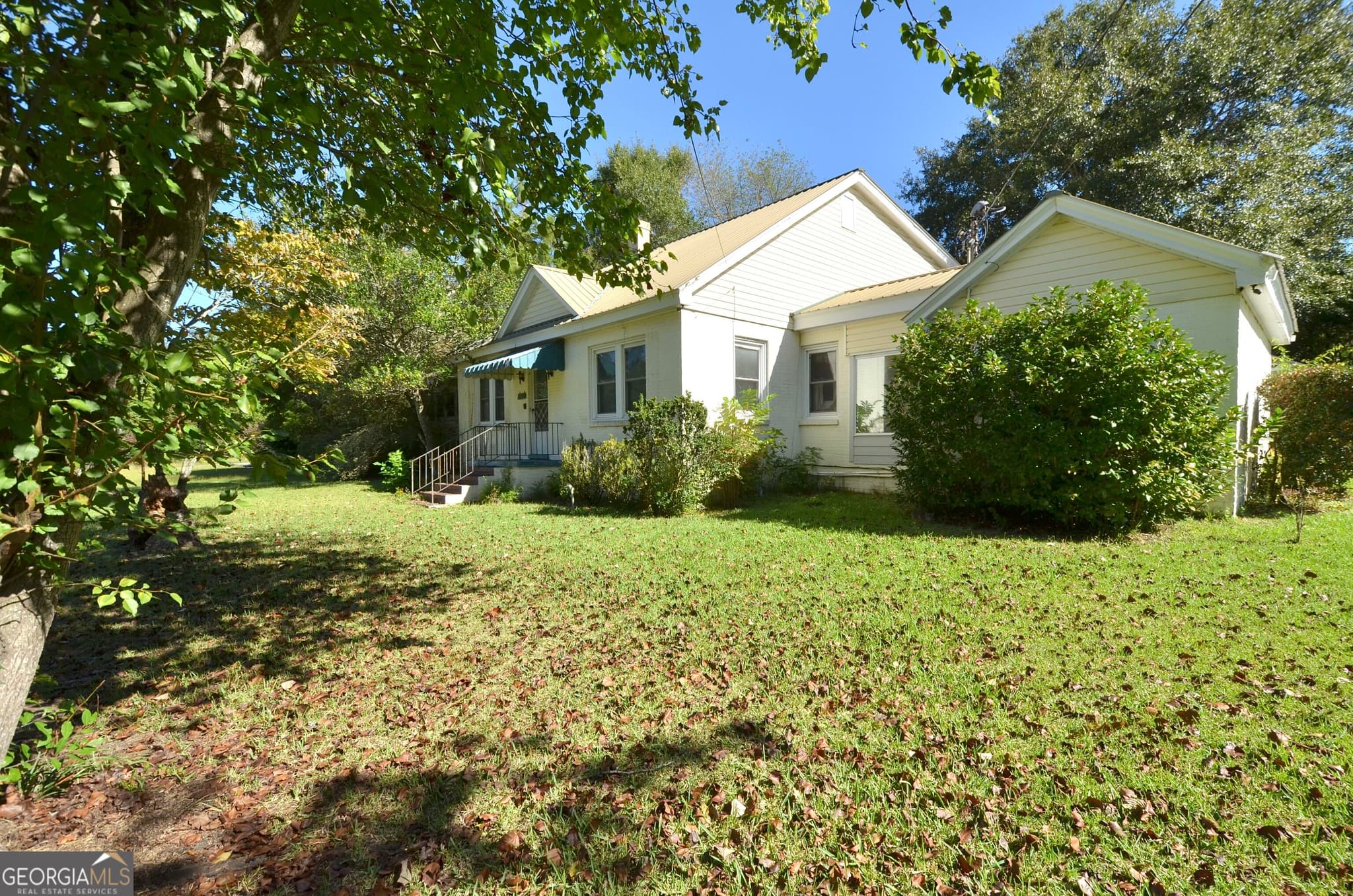 4 bedroom, 2.5 bathroom, 2,343 sq ft single family residence for sale at 5408 Park Street, Eastman, GA 31023 — photo 8