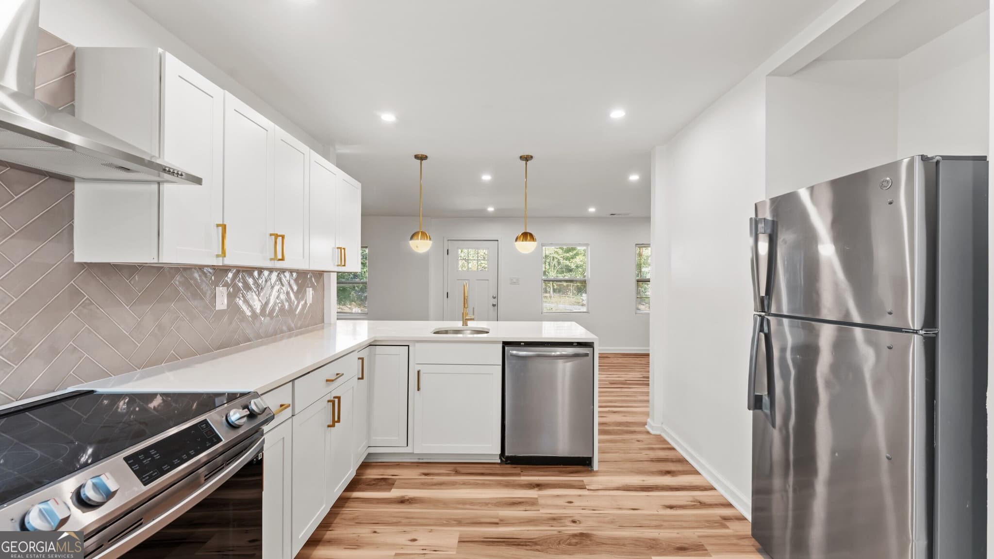 3 bedroom, 3 bathroom, 1,262 sq ft single family residence for sale at 1324 Eastridge Road, Atlanta, GA 30311 — photo 7