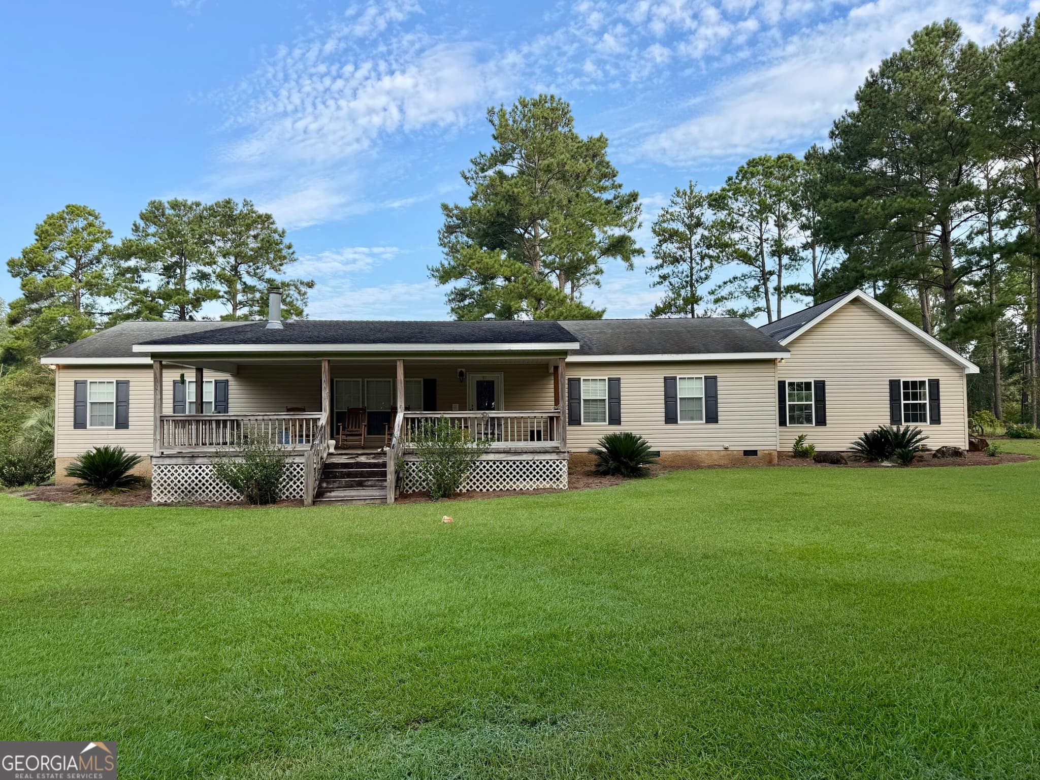 3 bedroom, 2 bathroom, 2,176 sq ft farm for sale at 652 L A Peterson Road, Rhine, GA 31077