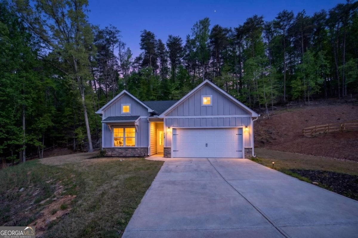 3 bedroom, 2 bathroom single family residence for sale at 118 Cherokee Drive, Waleska, GA 30183
