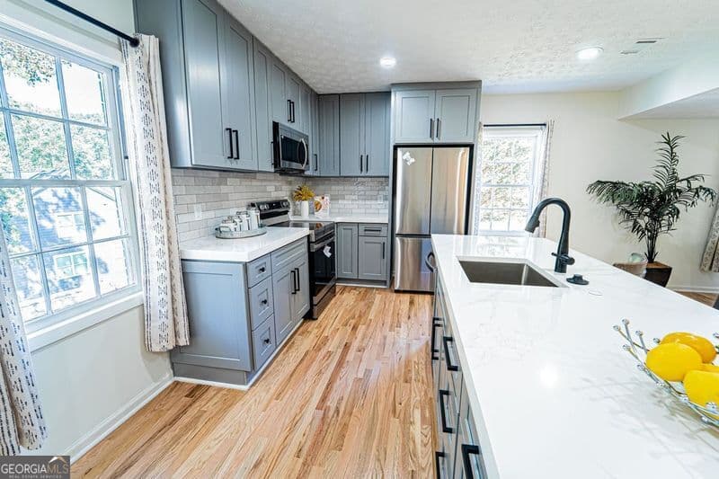 5 bedroom, 4 bathroom, 2,489 sq ft single family residence for sale at 5205 Corinth Circle #3, Stone Mountain, GA 30087 — photo 5
