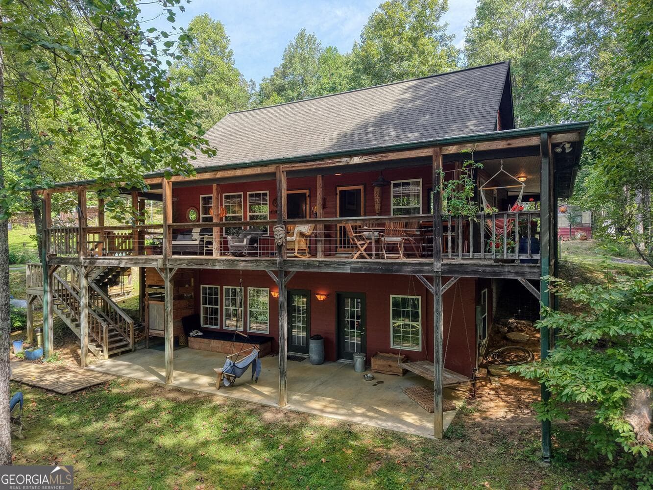 2 bedroom, 2 bathroom cabin,loft,single family residence sold at 136 Honeybell Lane, Blairsville, GA 30512