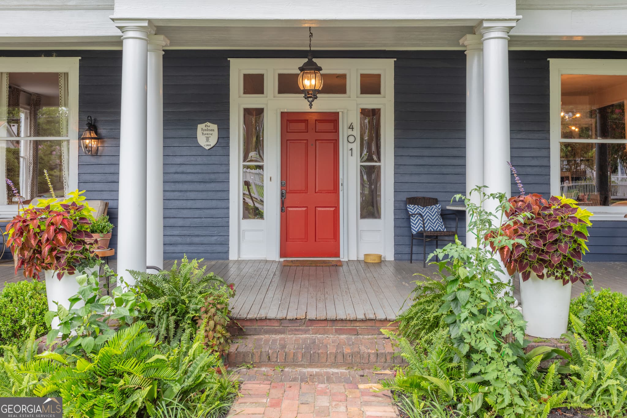 4 bedroom, 3.5 bathroom, 3,494 sq ft single family residence for sale at 401 E Jefferson Street, Thomasville, GA 31792 — photo 3