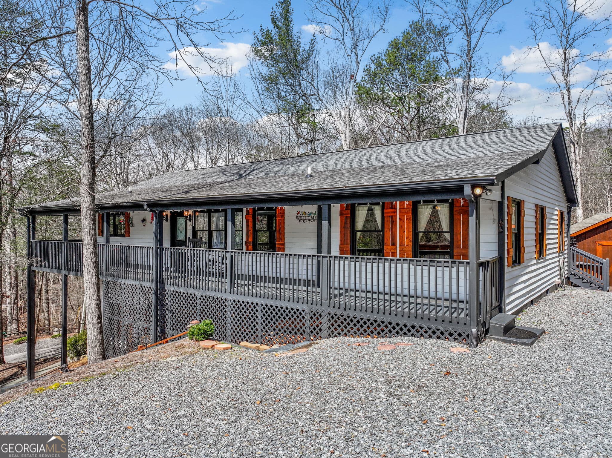 5 bedroom, 3 bathroom, 3,728 sq ft single family residence for sale at 62 Cannon Court, Ellijay, GA 30540 — photo 3